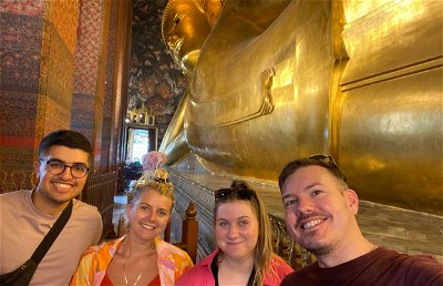 Day 2: Temples & street food… yum 🥢