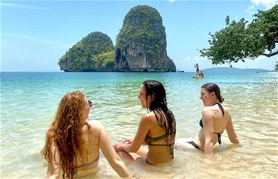 Day 6: Here she is, the world-famous Railay Beach 😍